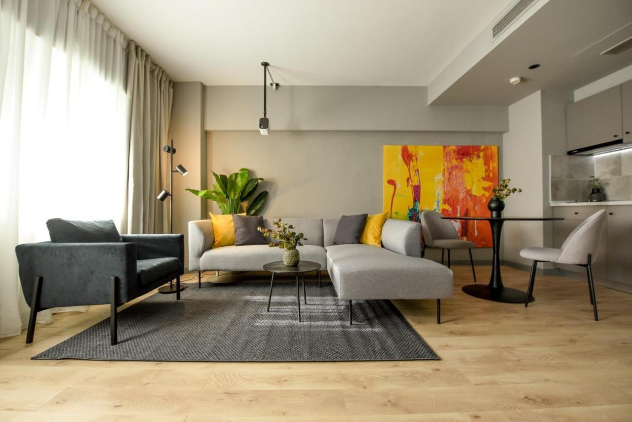 Luxury Apartment Near Radisson Hotel - Wall Projector & Modern Design Бухарест Экстерьер фото